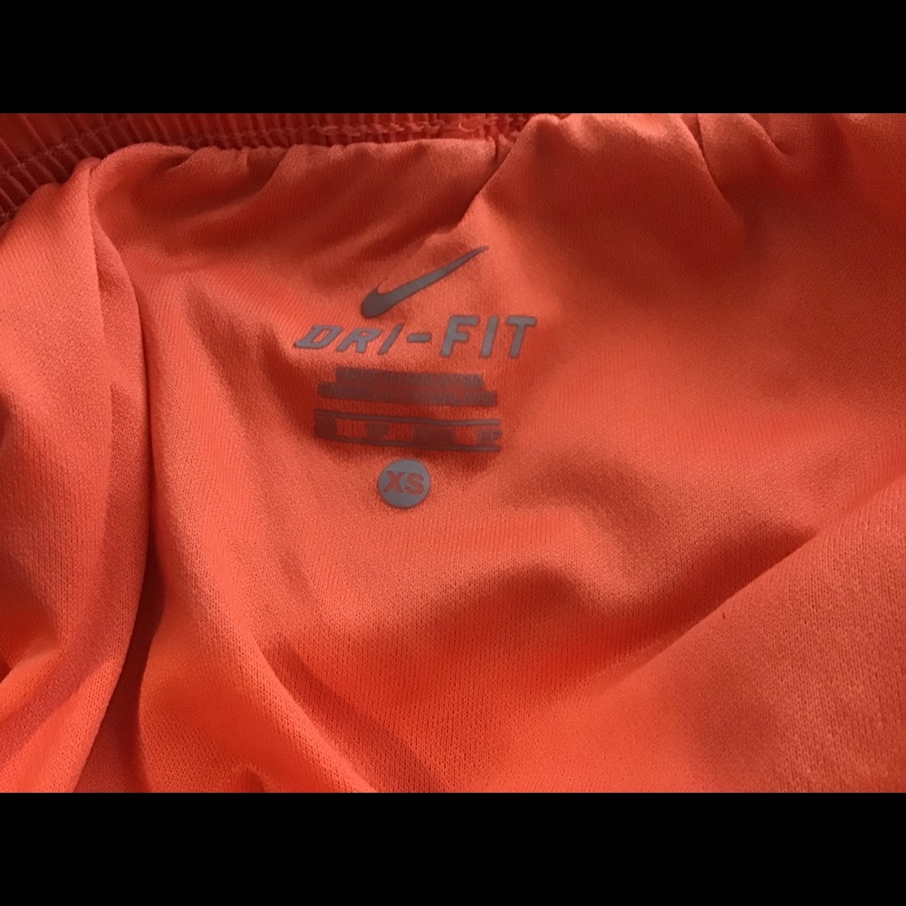 🔴SALE🔴NIKE TEMPO SHORTS🔴 - Picture 3 of 4